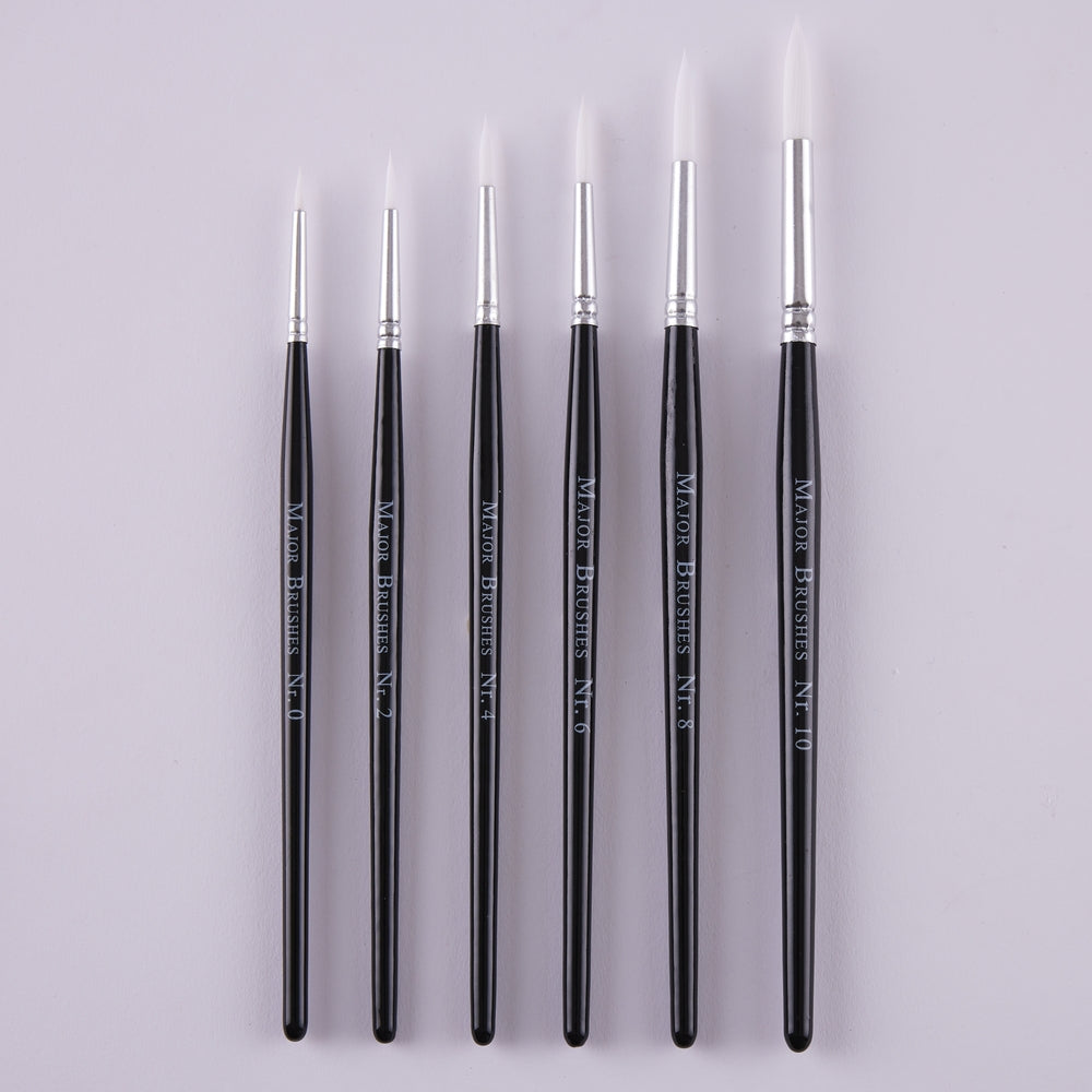 Pinceaux en poils synthétiques manche noir (lot/50) - assortiment de tailles