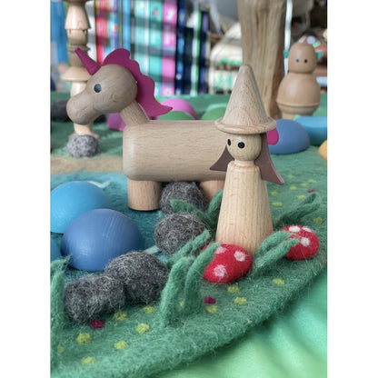 Figurines enchantées en bois (lot/10)