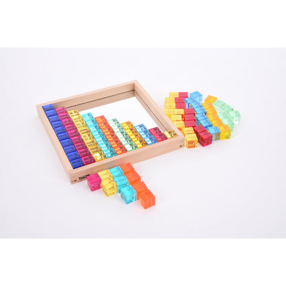 Plateau miroir avec cubes translucides