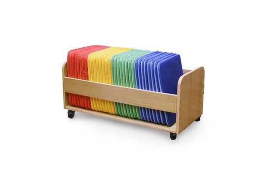 Chariot avec 32 coussins carrés