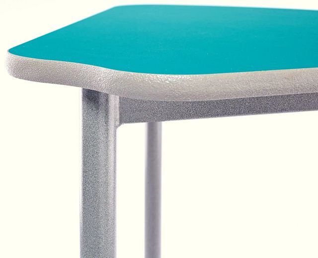 Table Segga