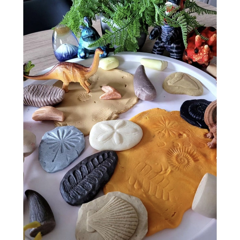 Dinosaures en plastique (lot/48)